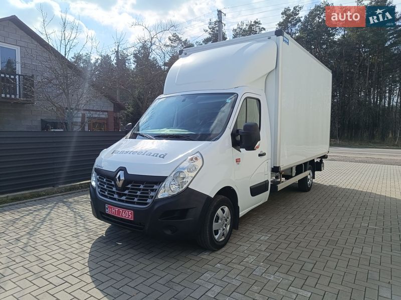 Вантажний фургон Renault Master 2019 в Дубні