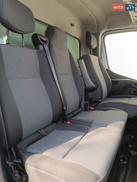 Вантажний фургон Renault Master 2019 в Дубні