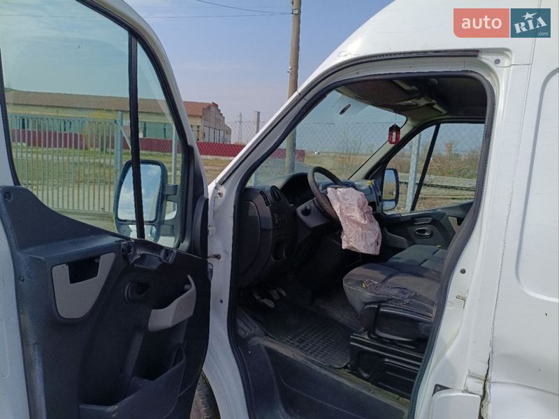 Грузовой фургон Renault Master 2018 в Мукачево