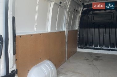 Грузовой фургон Renault Master 2022 в Луцке