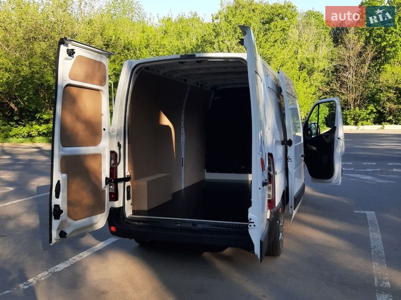 Грузовой фургон Renault Master 2018 в Полтаве