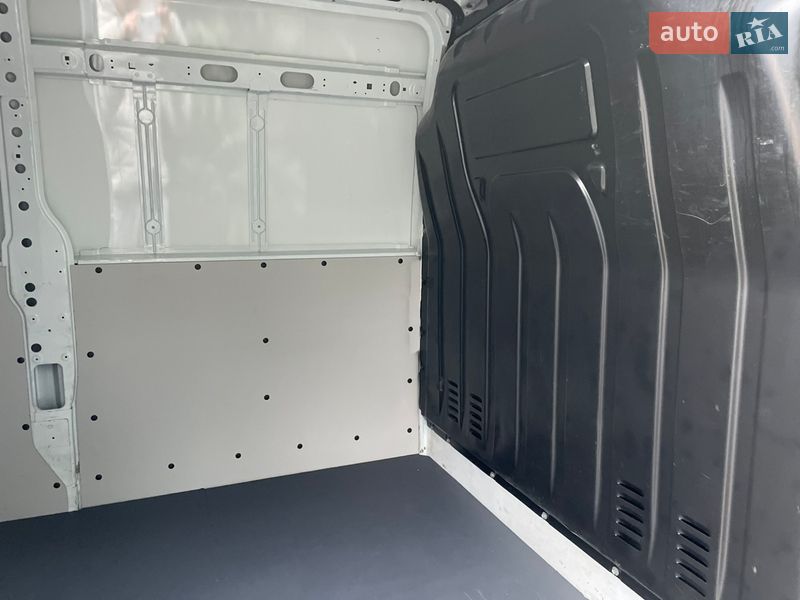 Вантажний фургон Renault Master 2021 в Києві фото 11 Вантажний фургон Renault Master 2021 в Києві