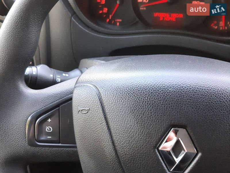 Грузовой фургон Renault Master 2018 в Полтаве