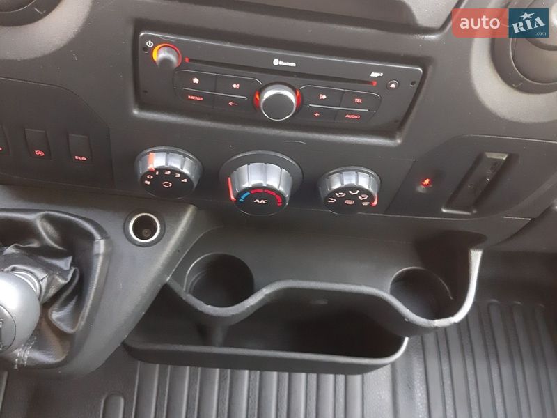 Грузовой фургон Renault Master 2018 в Полтаве