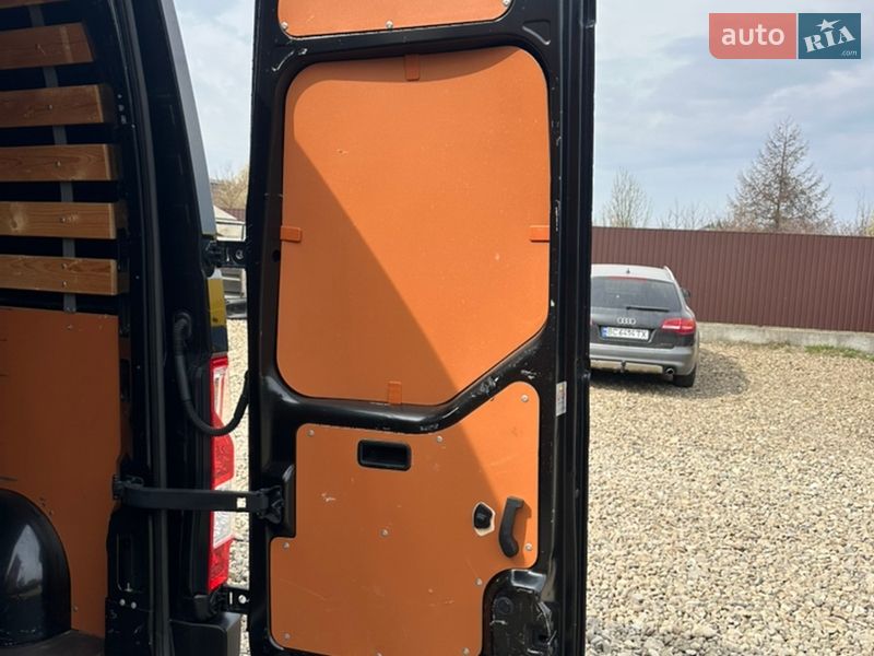 Грузовой фургон Renault Master 2019 в Львове