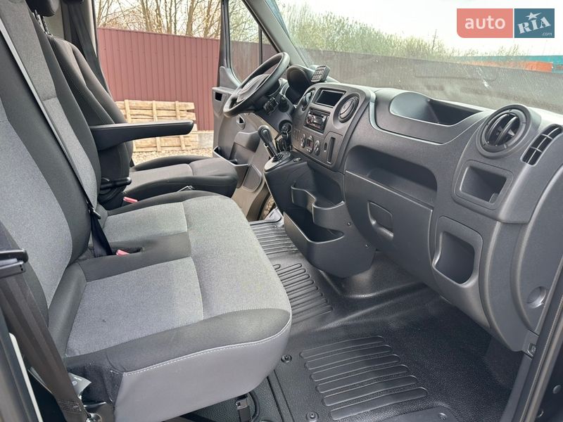 Грузовой фургон Renault Master 2019 в Львове