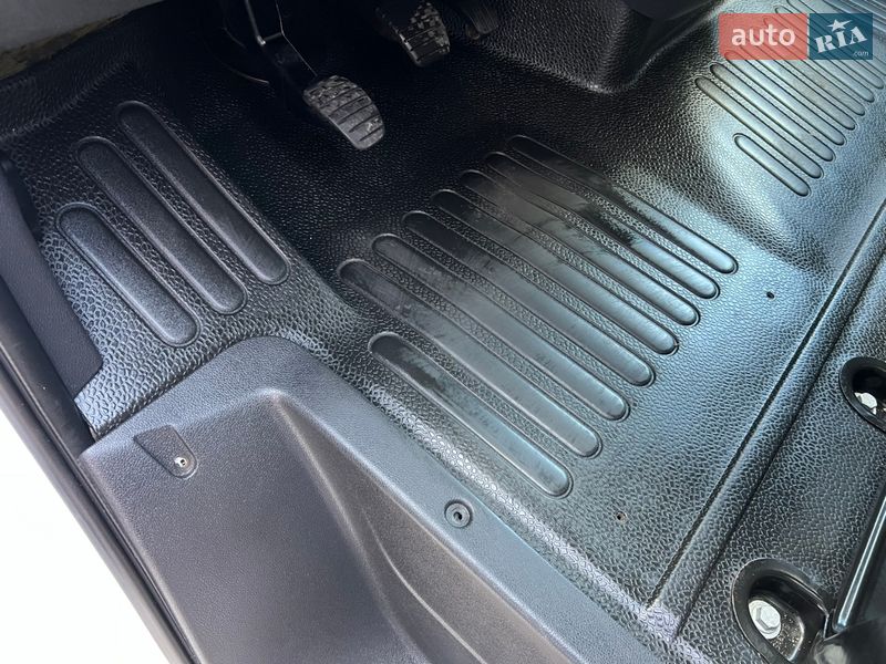 Грузовой фургон Renault Master 2019 в Дубно фото 47 Грузовой фургон Renault Master 2019 в Дубно