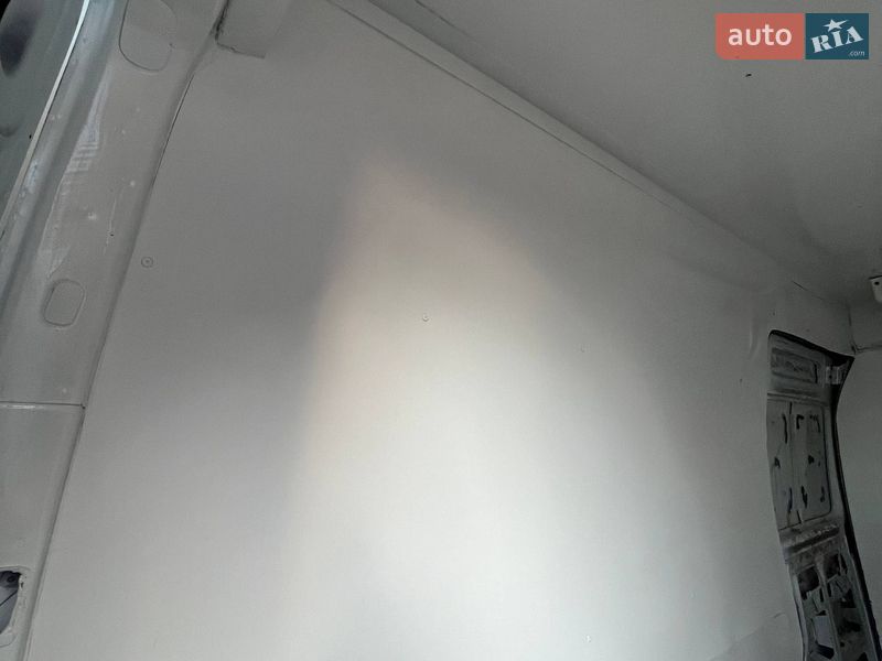 Рефрижератор Renault Master 2004 в Ровно фото 13 Рефрижератор Renault Master 2004 в Ровно