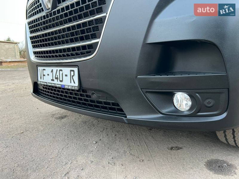 Вантажний фургон Renault Master 2021 в Радивиліві