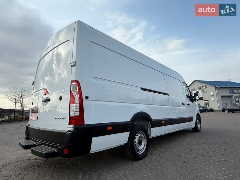 Грузовой фургон Renault Master 2022 в Киеве