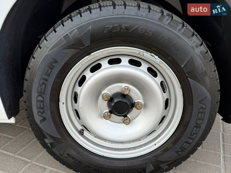 Грузовой фургон Renault Master 2022 в Киеве