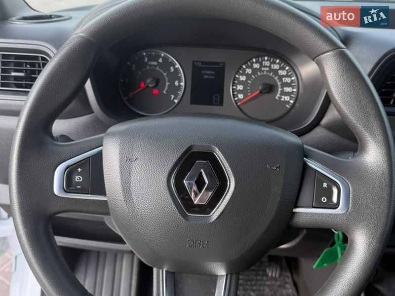 Грузовой фургон Renault Master 2022 в Киеве