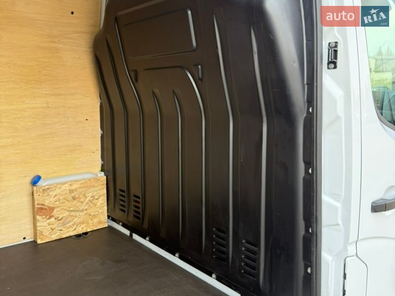 Грузовой фургон Renault Master 2022 в Киеве