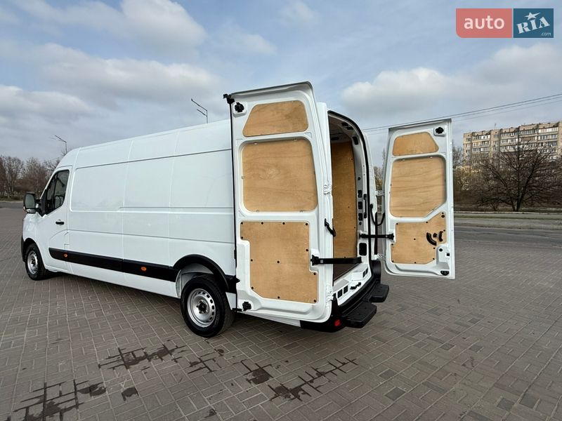 Грузовой фургон Renault Master 2022 в Киеве