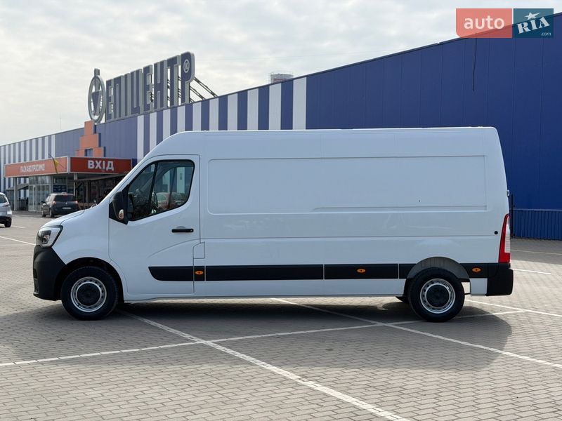 Вантажний фургон Renault Master 2023 в Дубні