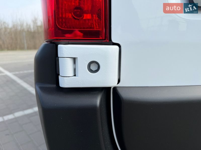 Вантажний фургон Renault Master 2023 в Дубні