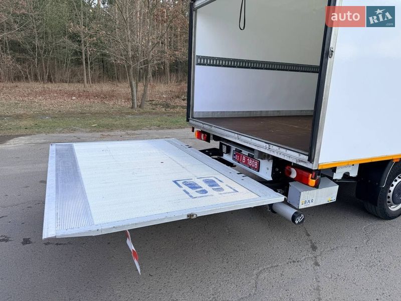 Вантажний фургон Renault Master 2022 в Києві