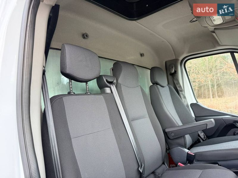 Вантажний фургон Renault Master 2022 в Києві