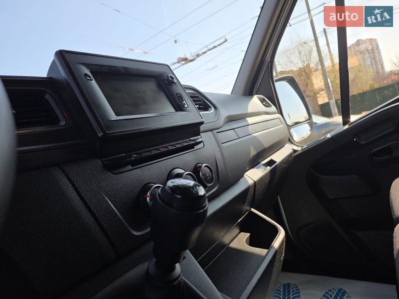 Грузовой фургон Renault Master 2022 в Одессе