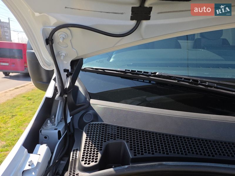 Грузовой фургон Renault Master 2022 в Одессе