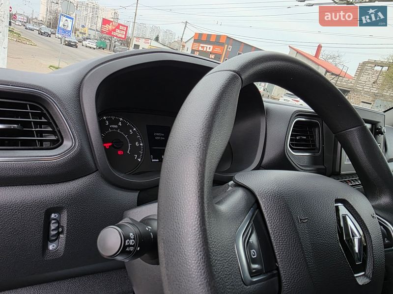 Грузовой фургон Renault Master 2021 в Одессе