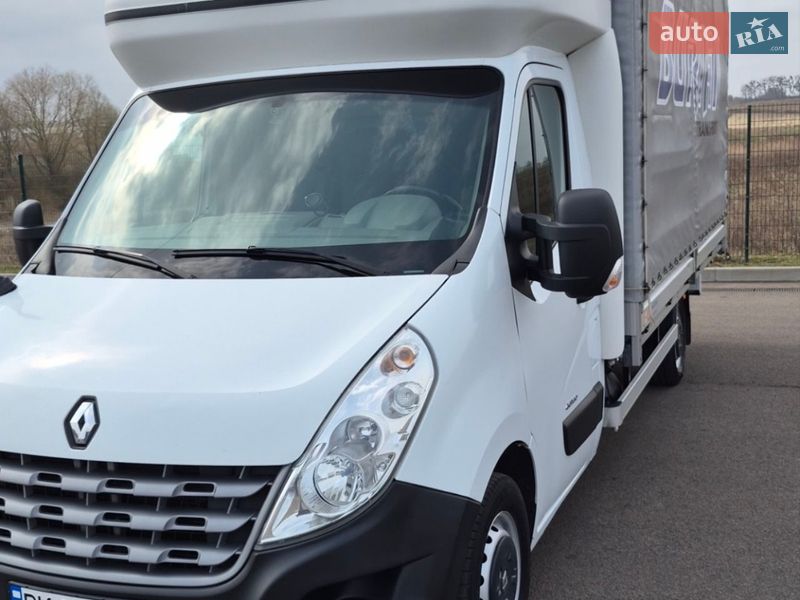 Вантажний фургон Renault Master 2014 в Рівному