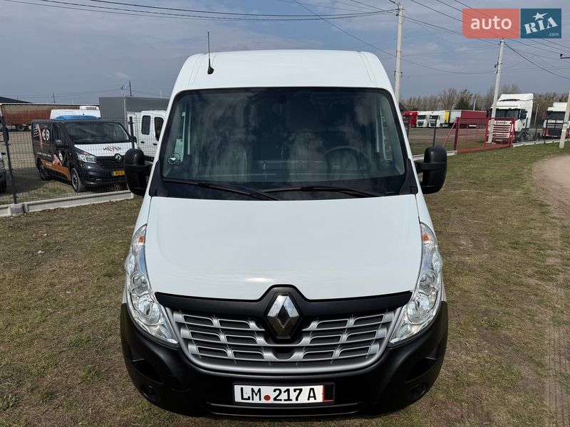Грузовой фургон Renault Master 2018 в Львове