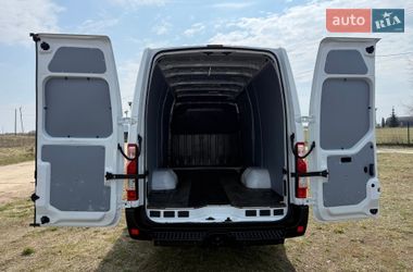 Грузовой фургон Renault Master 2018 в Львове
