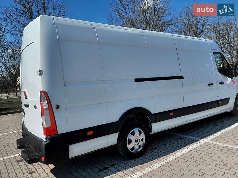 Вантажний фургон Renault Master 2023 в Івано-Франківську