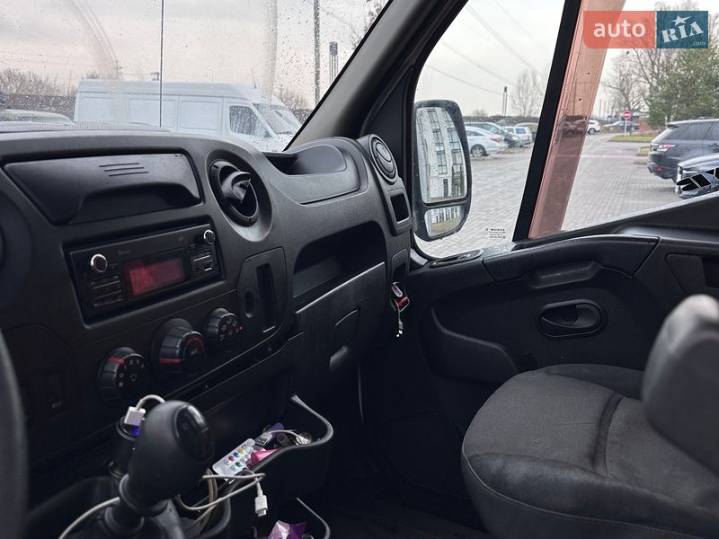 Тентований Renault Master 2019 в Києві фото 10 Тентований Renault Master 2019 в Києві
