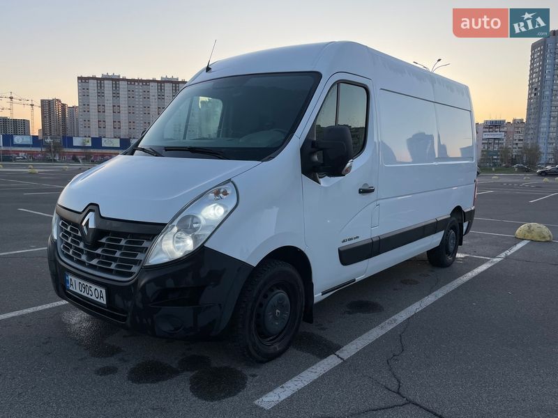 Грузопассажирский фургон Renault Master 2015 в Киеве