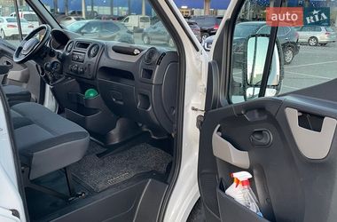 Грузопассажирский фургон Renault Master 2015 в Киеве