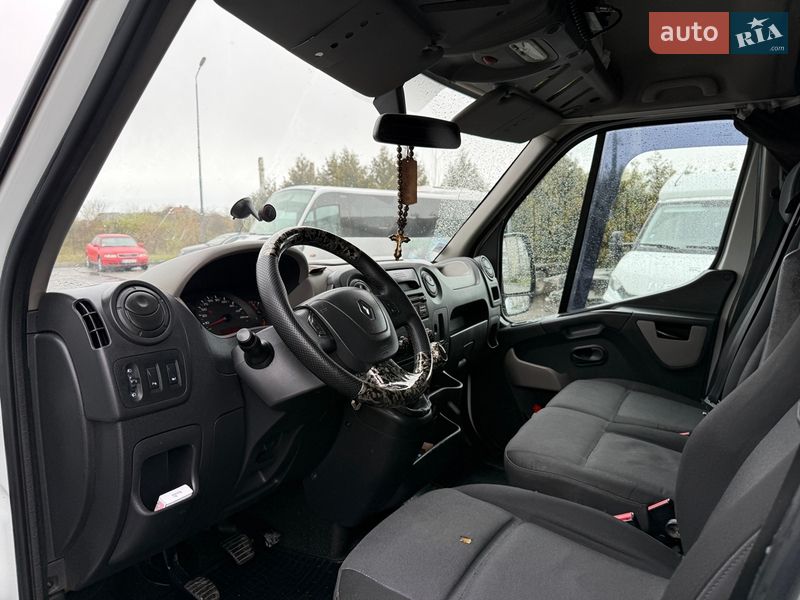 Вантажний фургон Renault Master 2016 в Ковелі