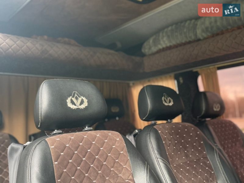 Вантажопасажирський фургон Renault Master 2015 в Долині