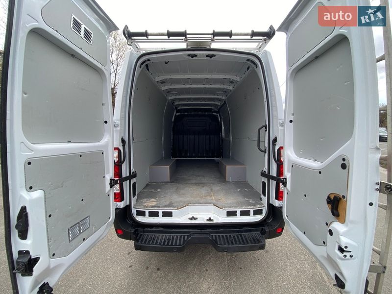 Вантажний фургон Renault Master 2021 в Києві