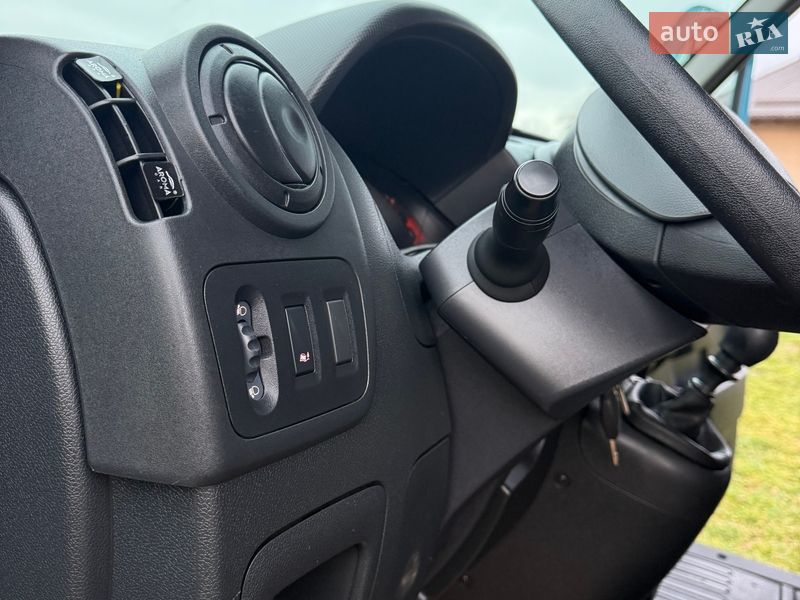 Грузовой фургон Renault Master 2019 в Дубно