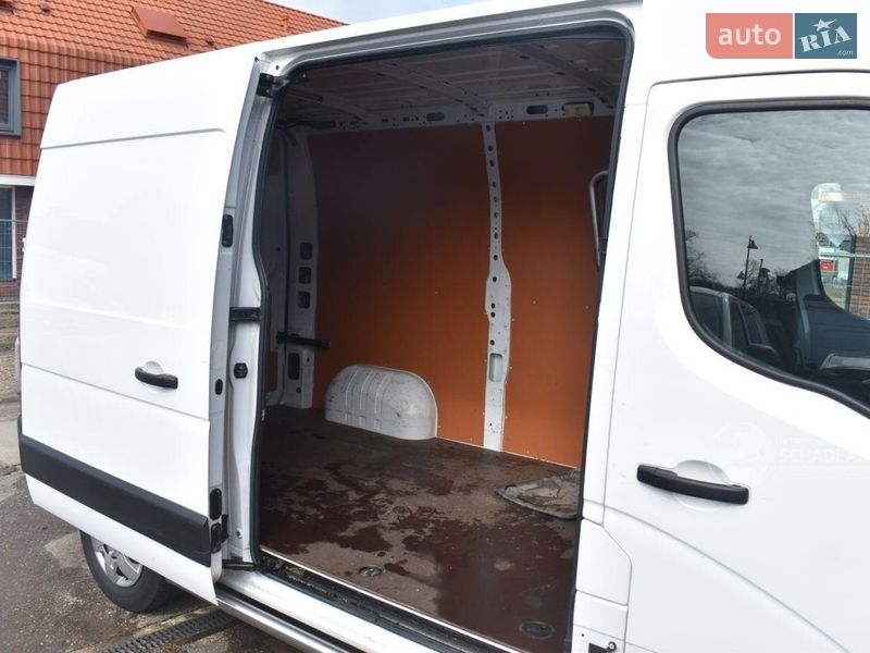 Грузовой фургон Renault Master 2022 в Львове