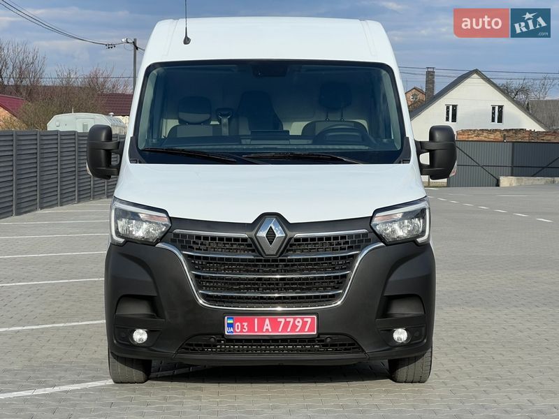 Грузовой фургон Renault Master 2022 в Дубно