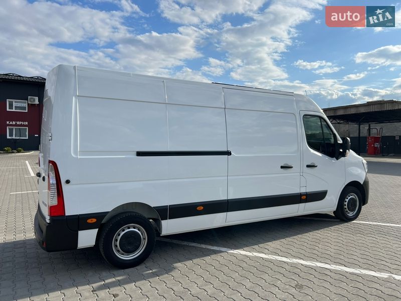 Грузовой фургон Renault Master 2022 в Дубно