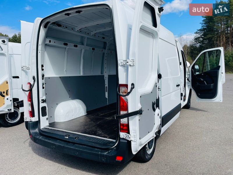 Вантажний фургон Renault Master 2021 в Ковелі