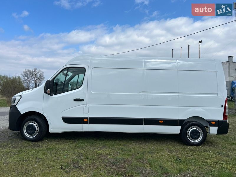 Грузовой фургон Renault Master 2024 в Стрые