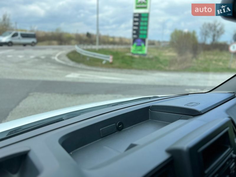 Грузовой фургон Renault Master 2024 в Стрые