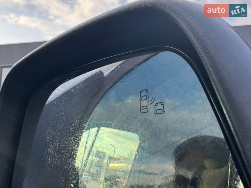 Вантажний фургон Renault Master 2023 в Святопетрівське