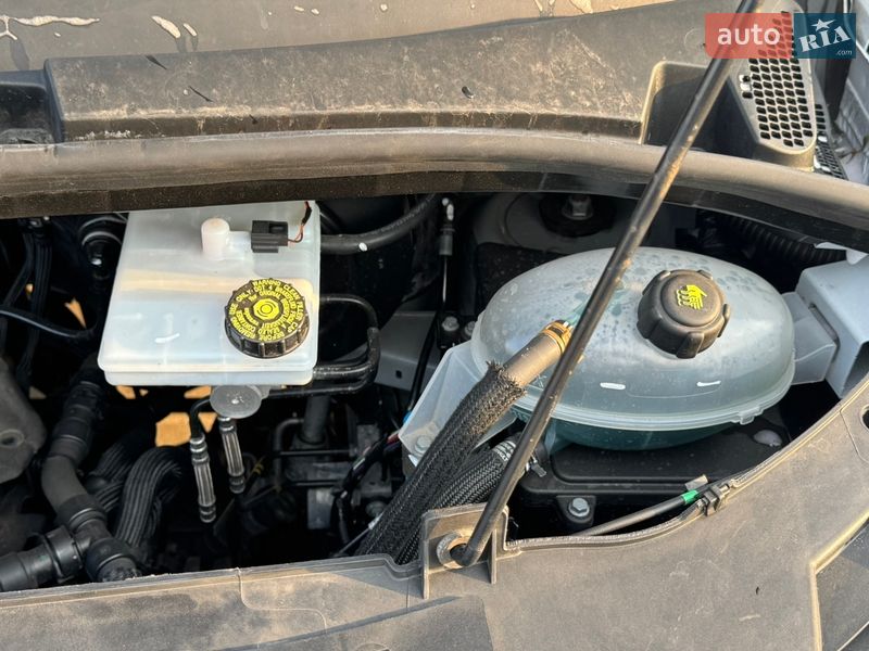 Вантажний фургон Renault Master 2023 в Святопетрівське