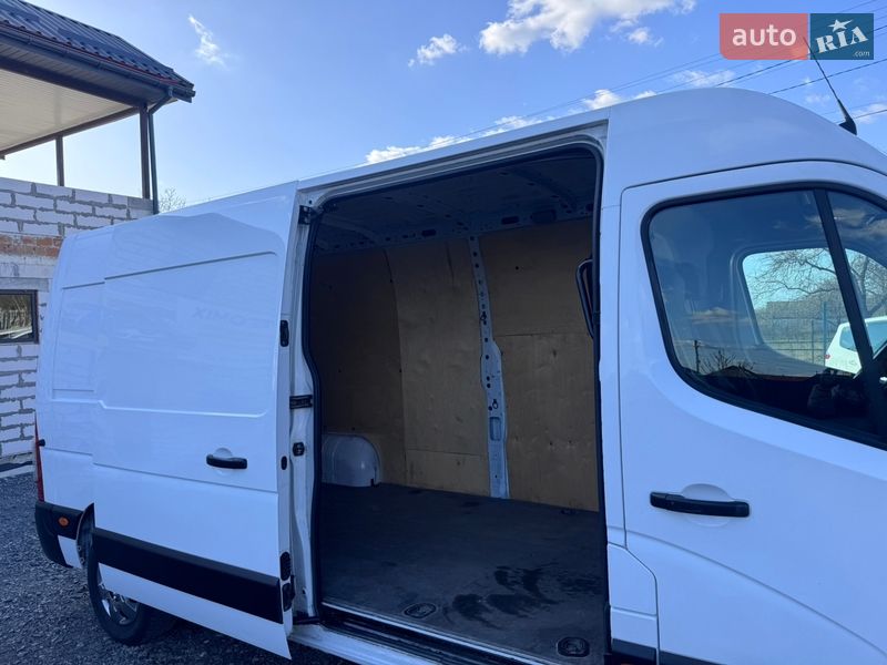 Вантажний фургон Renault Master 2020 в Звенигородці