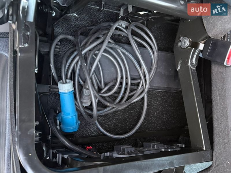 Рефрижератор Renault Master 2017 в Кореці фото 43 Рефрижератор Renault Master 2017 в Кореці