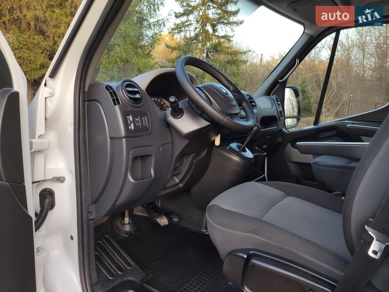 Грузовой фургон Renault Master 2017 в Бердичеве