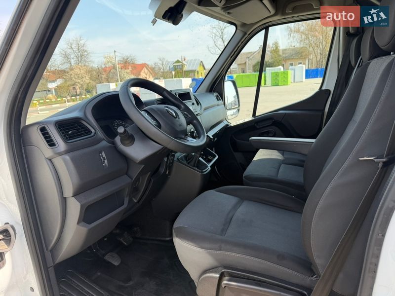 Вантажний фургон Renault Master 2021 в Коломиї