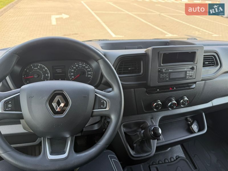 Вантажний фургон Renault Master 2021 в Коломиї