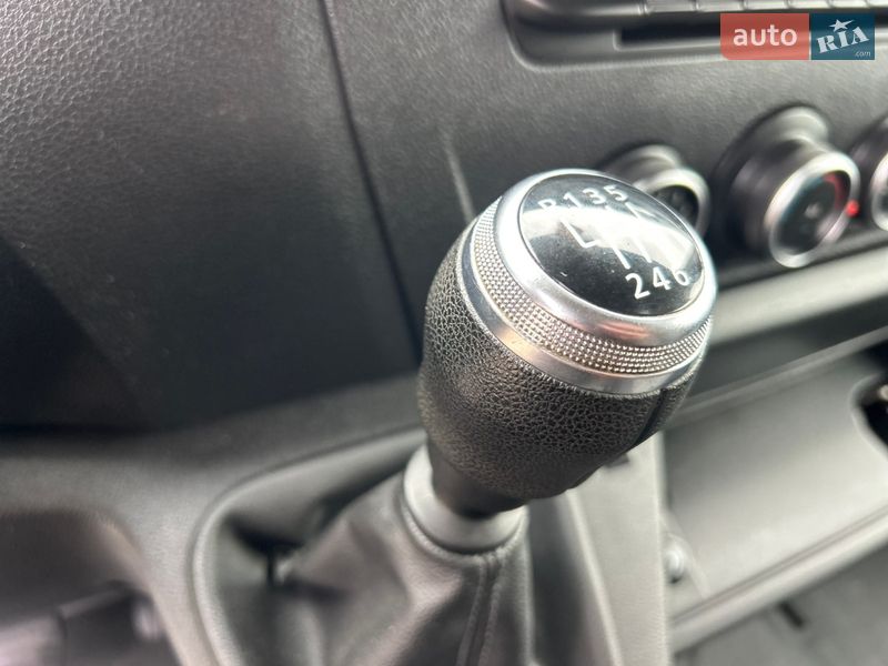 Тентованый Renault Master 2021 в Хусте